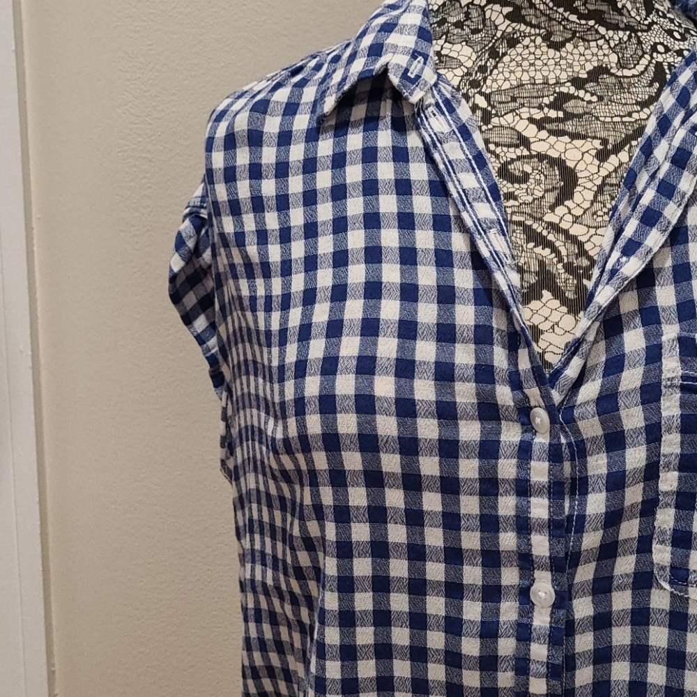 AEO Gingham Shirt - Picture 2 of 7